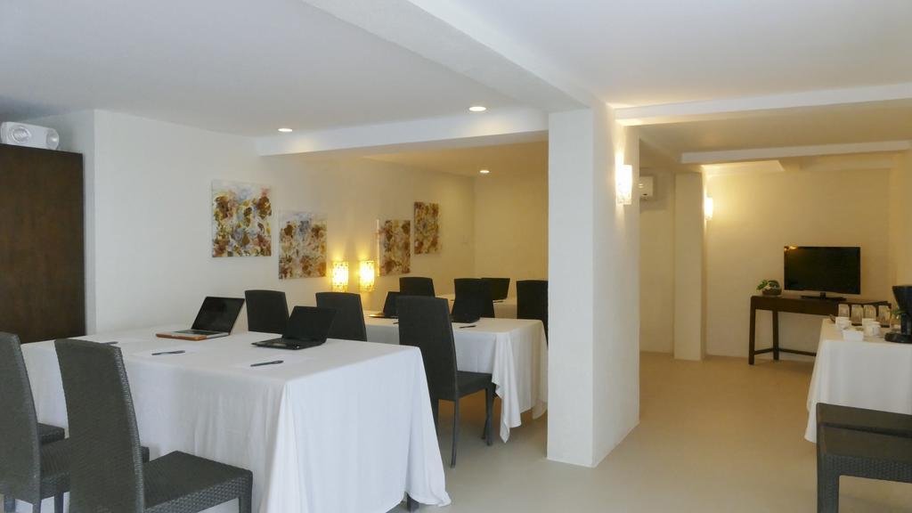 Rieseling Boracay Beach Resort Balabag  Exterior foto